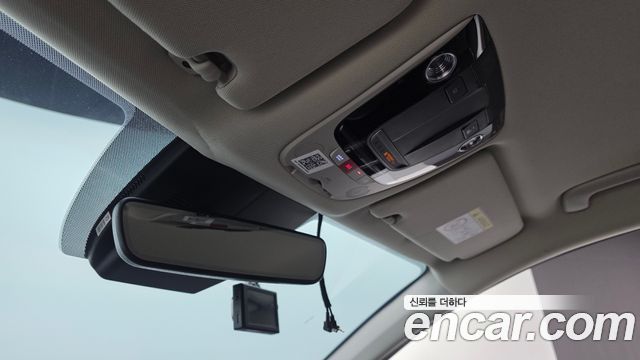 Kia K5 2023 — photo 24