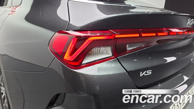 Kia K5 2023 — photo 9