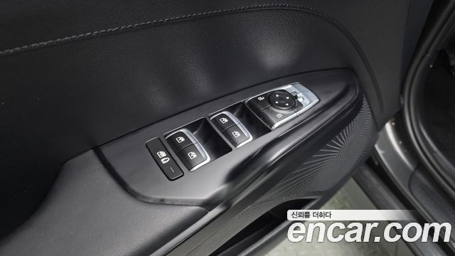 Kia K5 2023 — photo 29