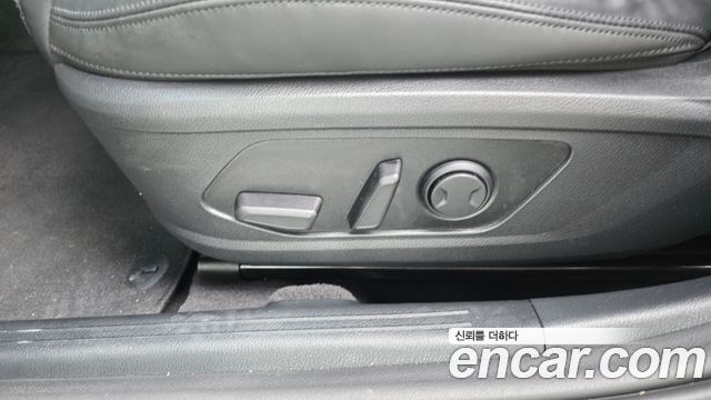 Kia K5 2023 — photo 31