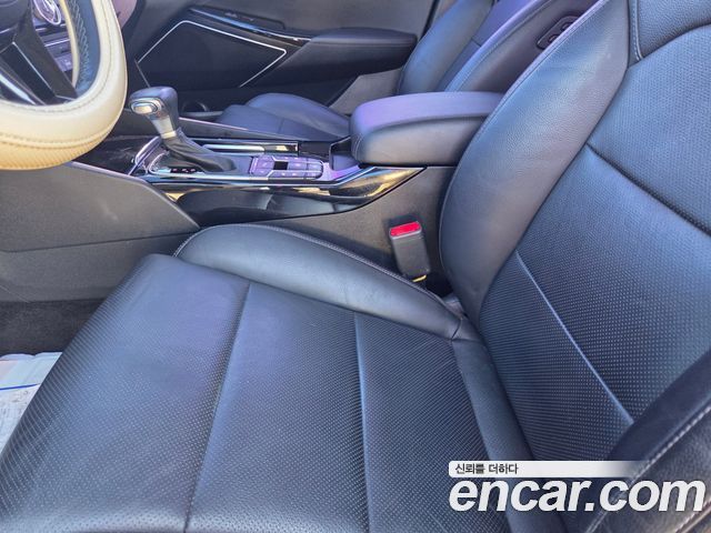 Kia K7 2018 — photo 14