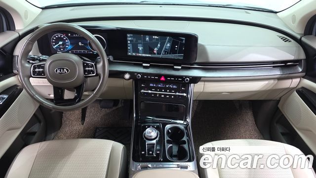 Kia Canival 2021 — photo 7