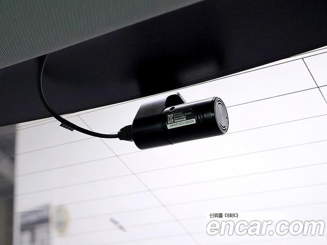 Audi A4 2011 — photo 19