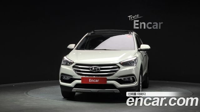 Hyundai Santafe 2016 — photo 3