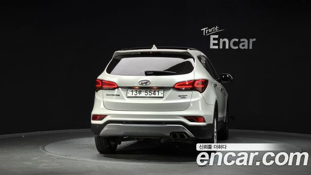 Hyundai Santafe 2016 — photo 4