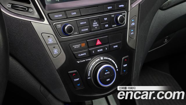Hyundai Santafe 2016 — photo 18