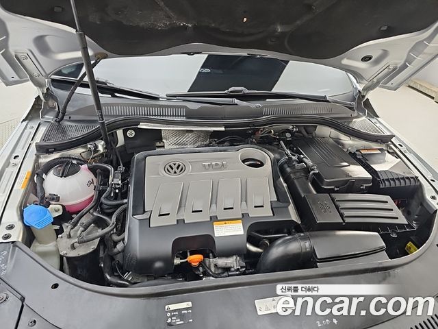 Volkswagen CC 2013 — photo 6