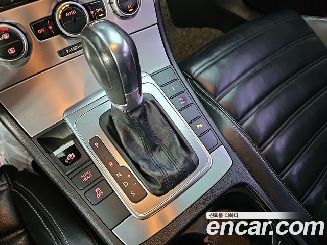 Volkswagen CC 2013 — photo 8