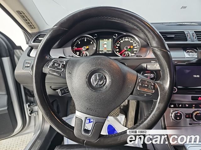 Volkswagen CC 2013 — photo 9