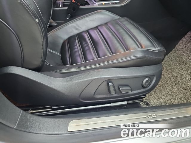 Volkswagen CC 2013 — photo 13