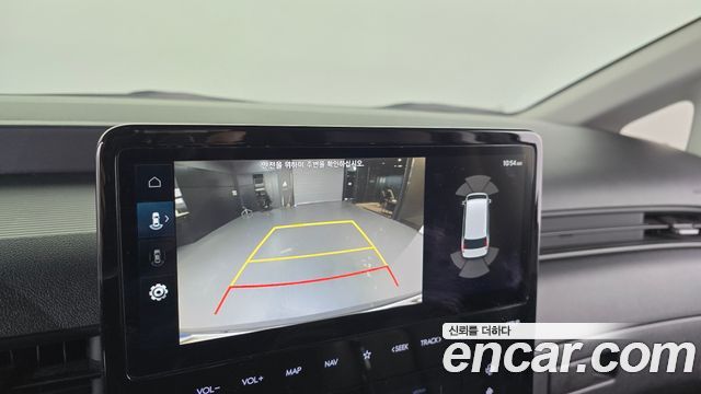 Hyundai Staria 2025 — photo 20