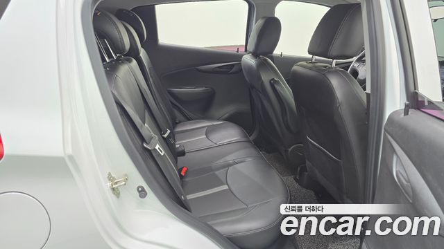 Chevrolet Korea Spark 2019 — photo 17