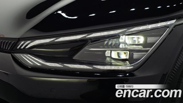 Kia EV6 2022 — photo 8