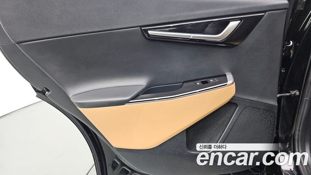 Kia EV6 2022 — photo 15
