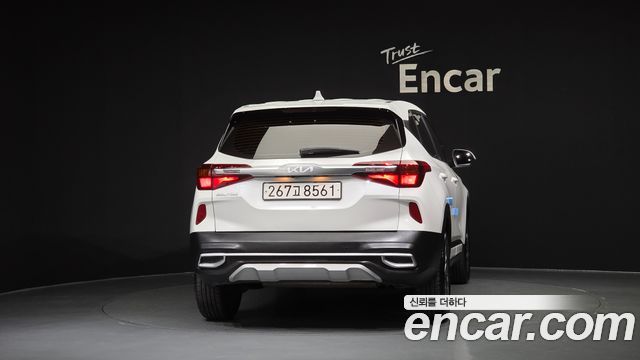 Kia Seltos 2022 — photo 4