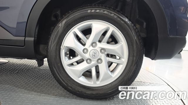 Hyundai Venue 2022 — photo 7