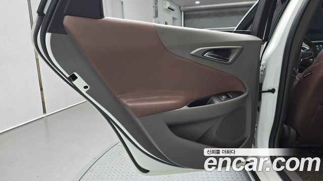 Chevrolet Korea Malibu 2017 — photo 15