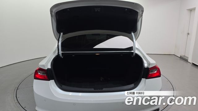Chevrolet Korea Malibu 2017 — photo 30