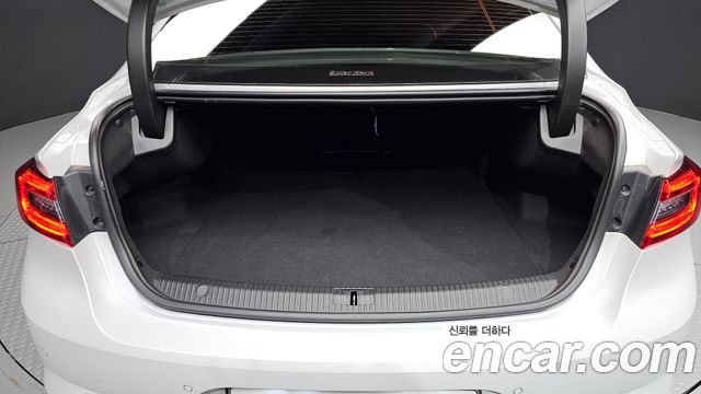 Renault Korea SM6 2016 — photo 20