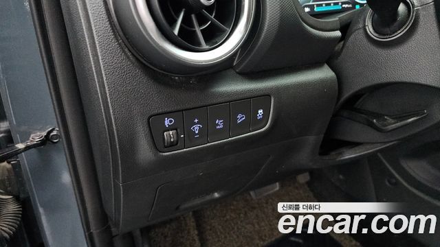 Hyundai Kona 2021 — photo 31
