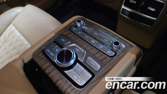 Kia K9 2022 — photo 31