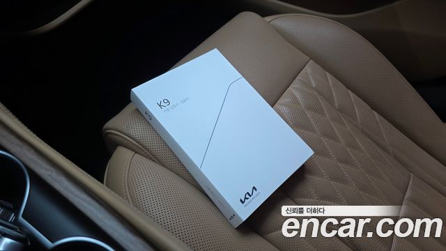 Kia K9 2022 — photo 37