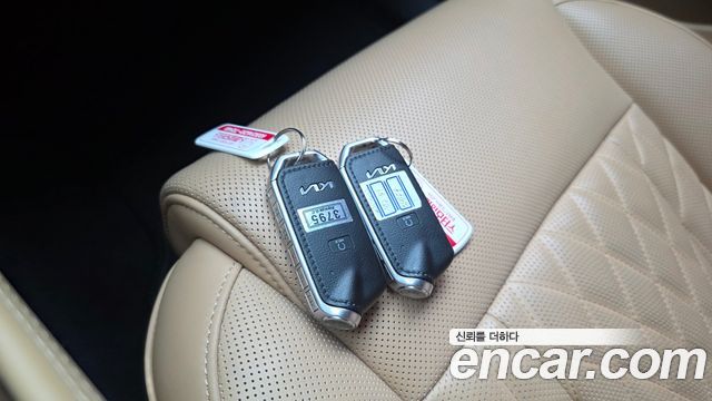 Kia K9 2022 — photo 39