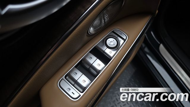 Kia K9 2022 — photo 42