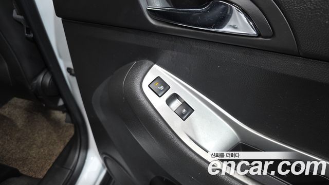 Chevrolet Korea Orlando 2015 — photo 19