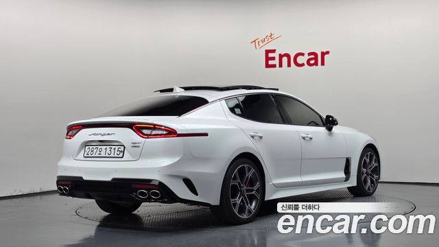 Kia Stinger 2020 — photo 2
