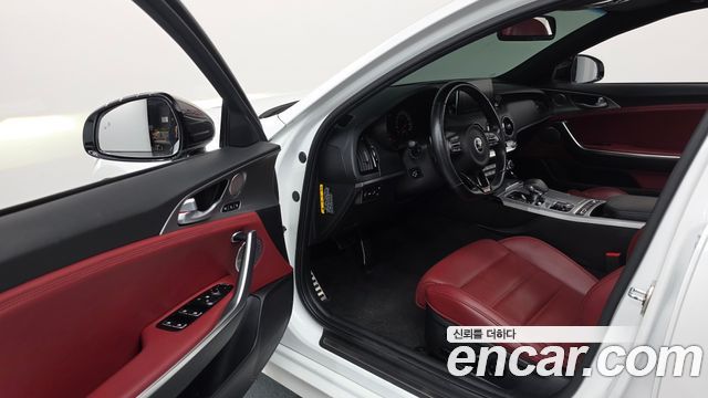 Kia Stinger 2020 — photo 10
