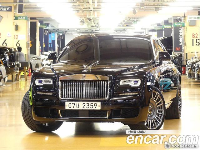 Rolls-Royce Ghost 2018 — photo 3