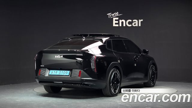 Kia EV4 2026 — photo 2