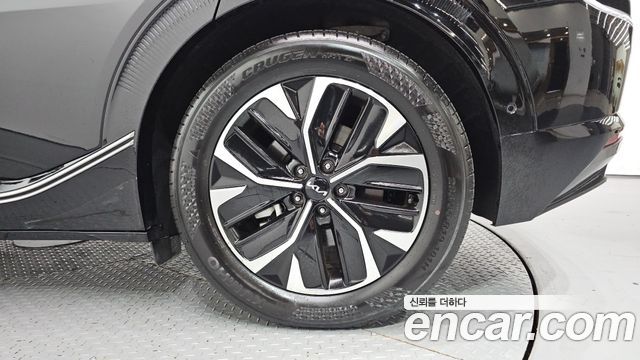 Kia EV6 2023 — photo 7
