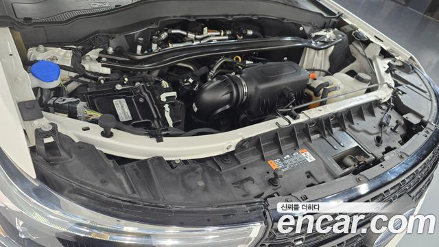 Ford Explorer 2022 — photo 6