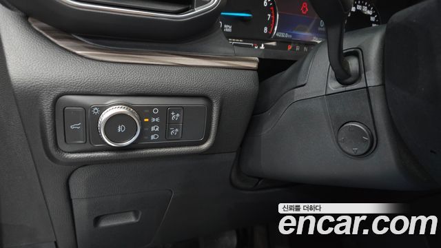Ford Explorer 2022 — photo 16