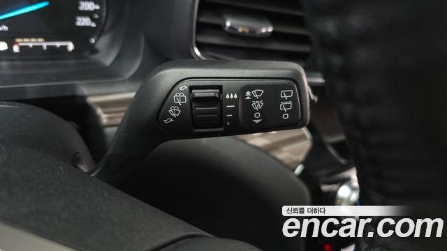 Ford Explorer 2022 — photo 18