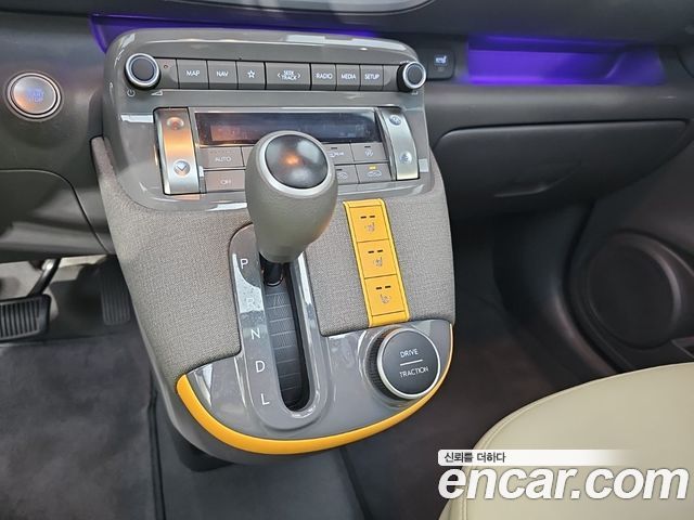 Hyundai Casper 2024 — photo 9