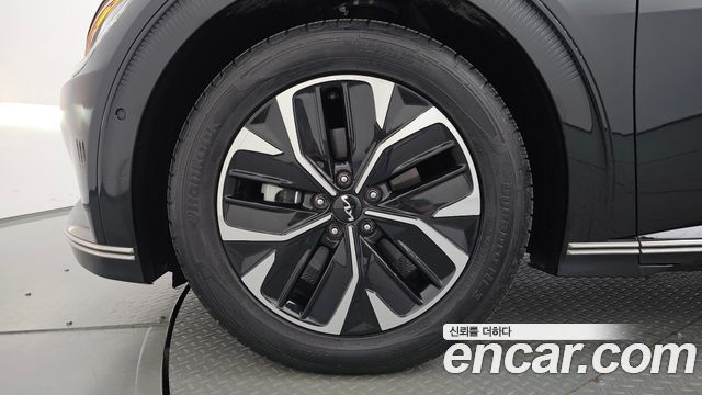 Kia EV6 2023 — photo 5