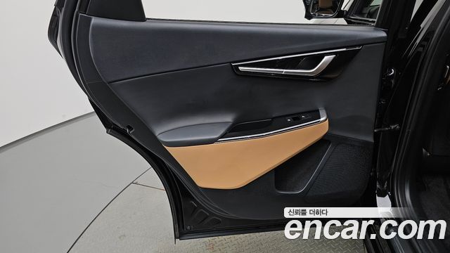 Kia EV6 2023 — photo 15
