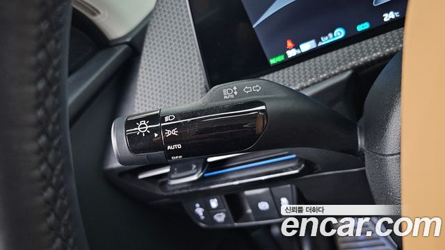 Kia EV6 2023 — photo 27