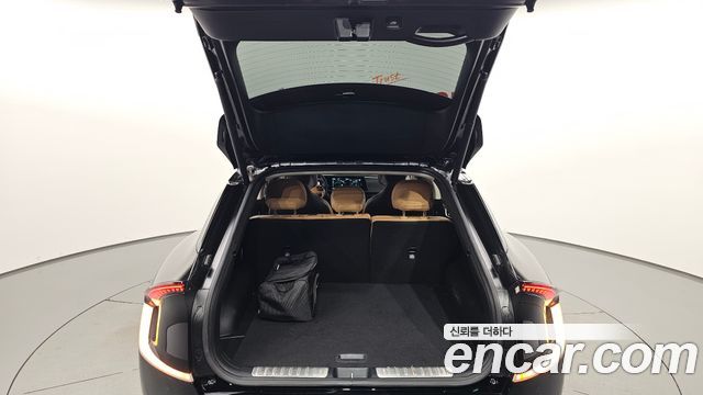 Kia EV6 2023 — photo 32