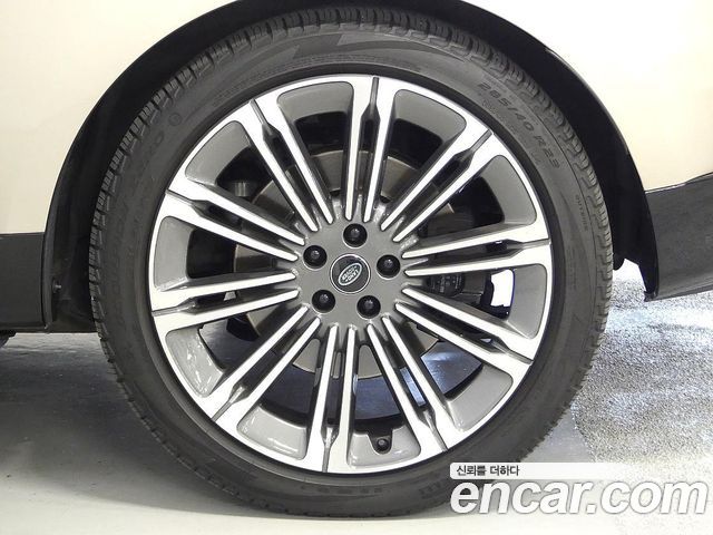 Land Rover Range Rover 2024 — photo 19