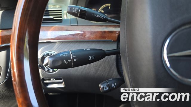 Mercedes-Benz S-Class 2008 — photo 18
