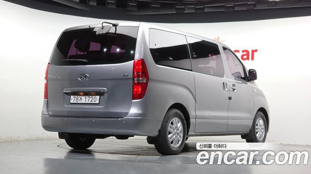 Hyundai Starex 2016 — photo 2