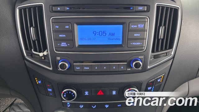 Hyundai Starex 2016 — photo 14