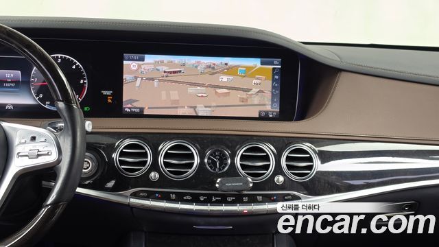 Mercedes-Benz S-Class 2019 — photo 20