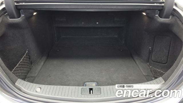 Mercedes-Benz S-Class 2019 — photo 26