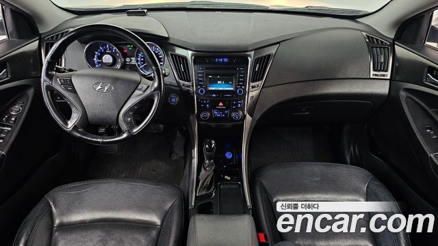 Hyundai Sonata 2013 — photo 10