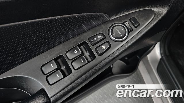 Hyundai Sonata 2013 — photo 29